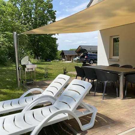 Seeglueck 2 Am Tollensesee