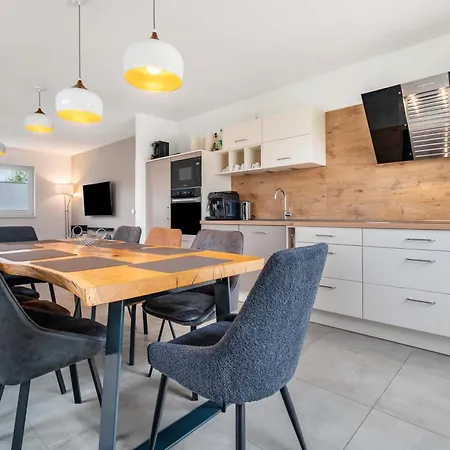 Seeglueck 2 Am Tollensesee *